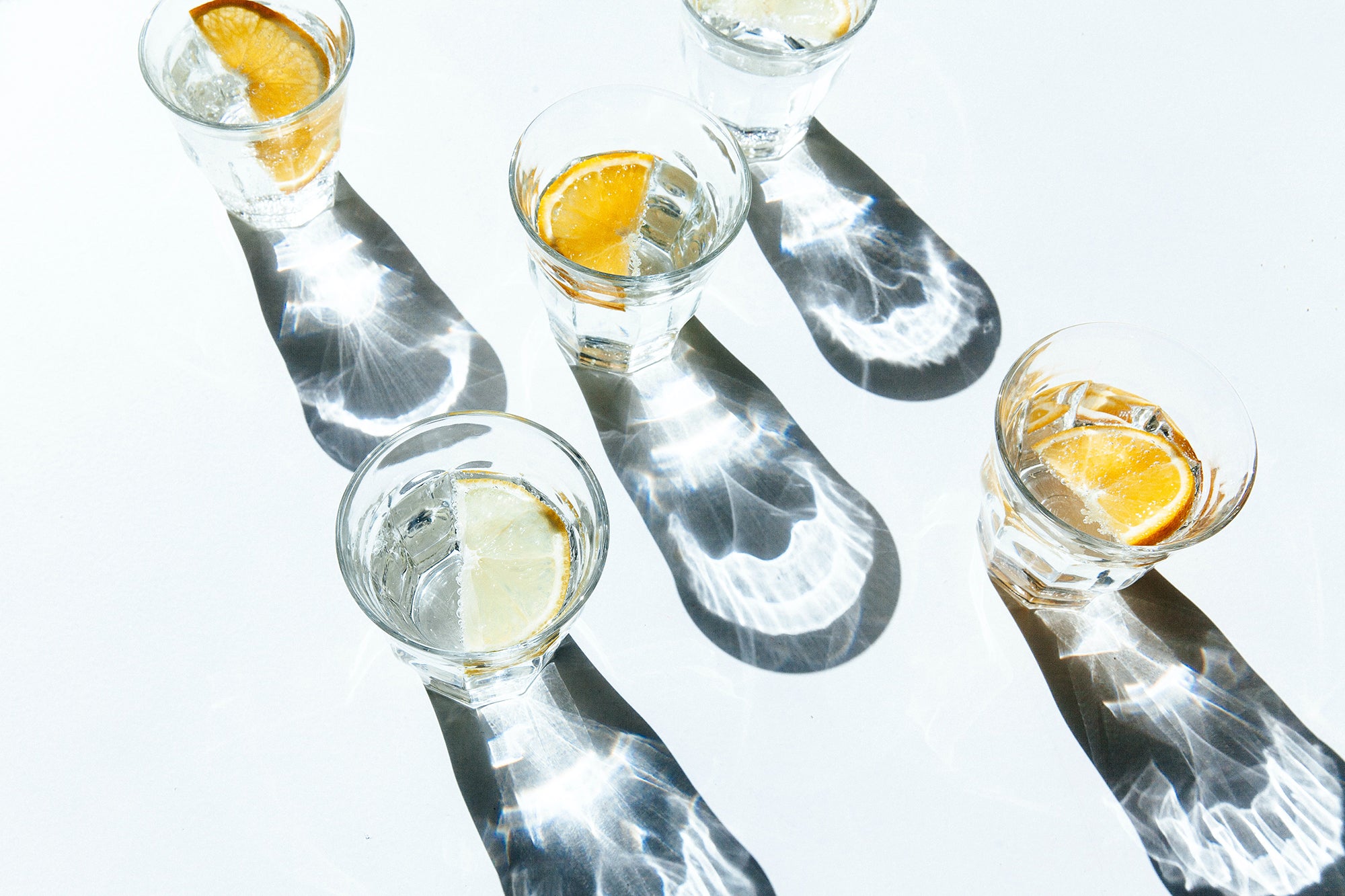 How to stay hydrated: Wie du deinen Körper im Sommer mit ausreichend Flüssigkeit versorgst